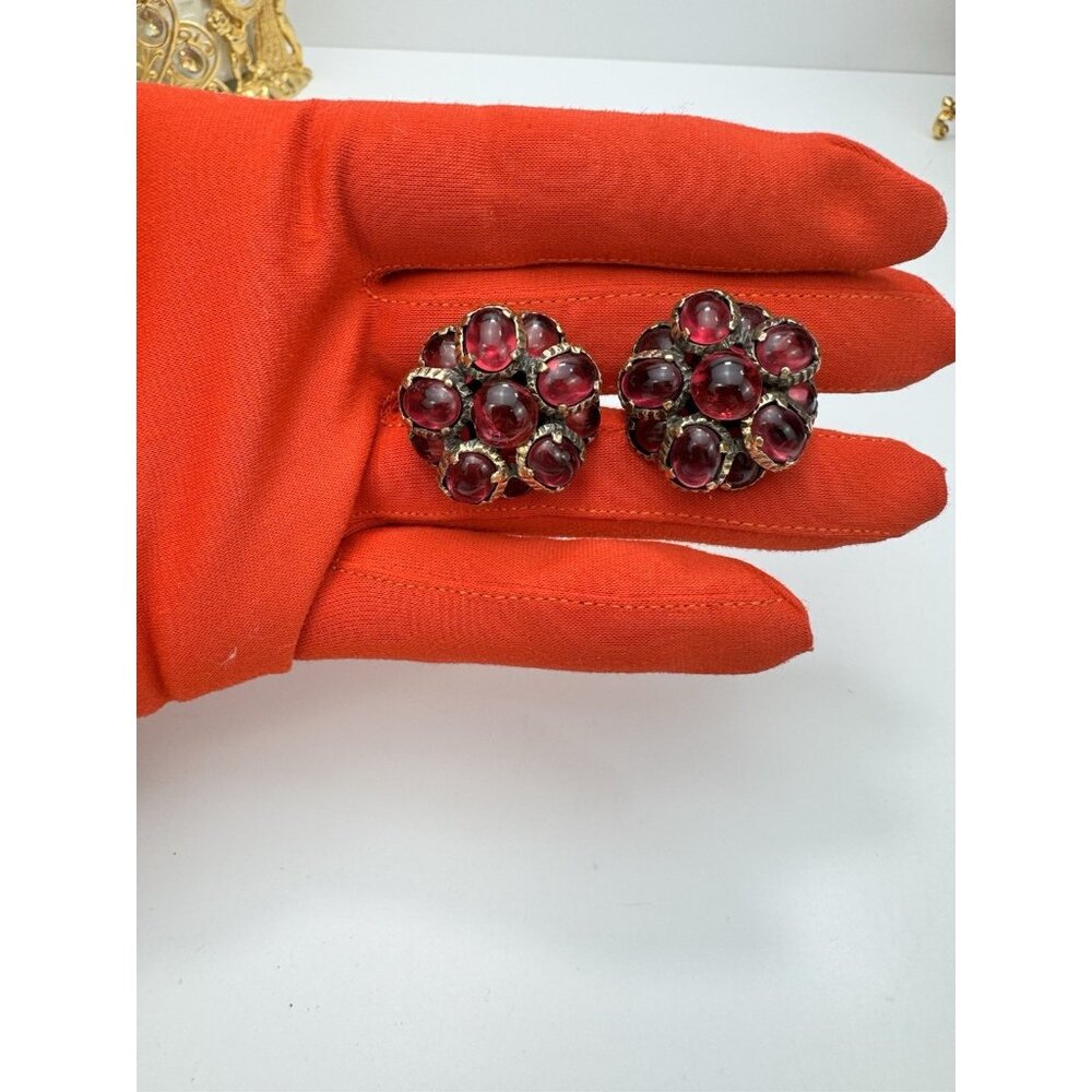 Trifari Philippe 'Renaissance' Golden Ruby Glass Cabochons Flower Clip Earrings